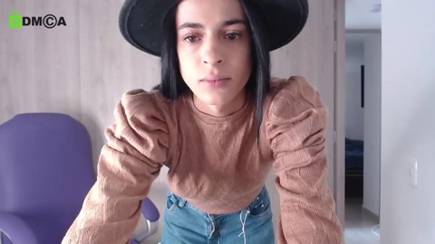 adelineefoxxx  24-06-2022